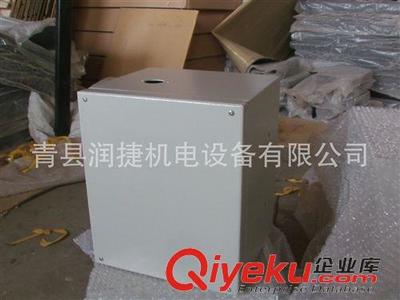 青縣潤(rùn)捷機(jī)電 專(zhuān)業(yè)生產(chǎn)定做樣式齊全、品種繁多的仿威圖機(jī)箱機(jī)柜